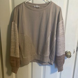 Blush Pink Sweater (M)